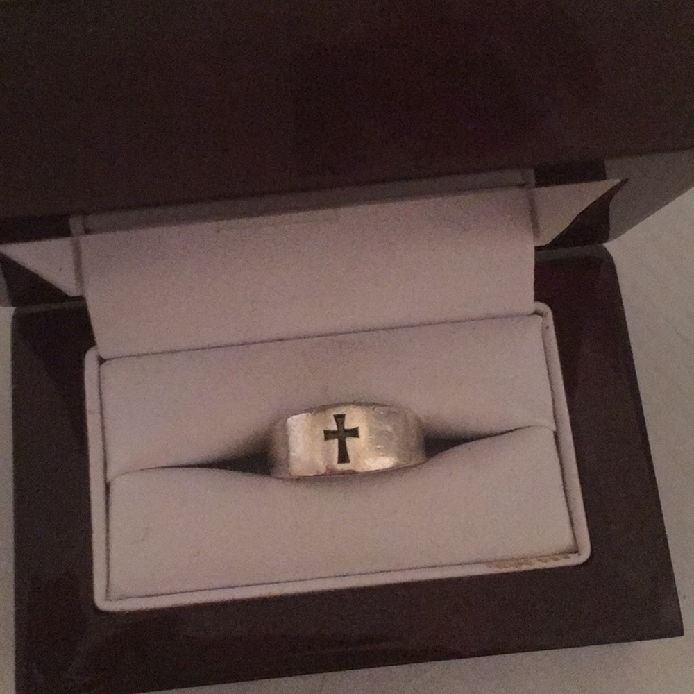 James Avery Ring Sz 6